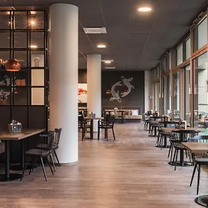 3* Hotel - The Niu Tab Main Station By Ihg