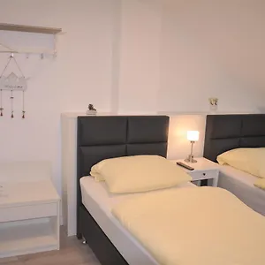 Apartment Dusseldorf-city, Dusseldorf